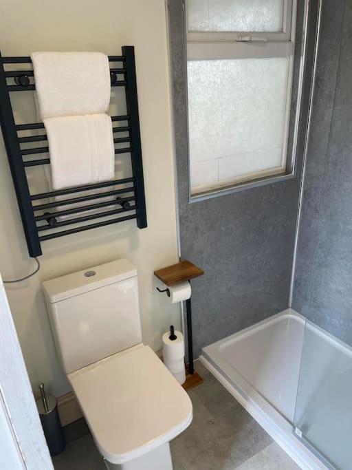 Stylish 1 Bedroom Flat In Heart Of Cowes Каус Екстер'єр фото