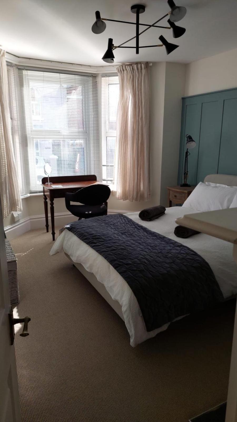 Stylish 1 Bedroom Flat In Heart Of Cowes Каус Екстер'єр фото